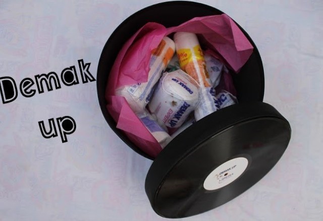 Demak'up Free your skin Demak'up Free your skin